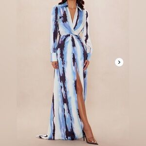 Fashion Nova Blue and White Long Sleeve Dress
